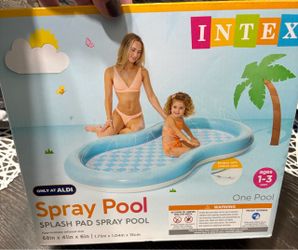 New Intex blue spray splash pad pool