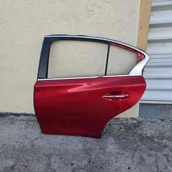 INFINITI Q50 LEFT DRIVER SIDE REAR DOOR RED CANDY 