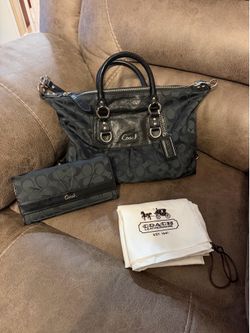 Coach Ashley Black Signature Satchel Purse Wallet Set Jacquard &Leather