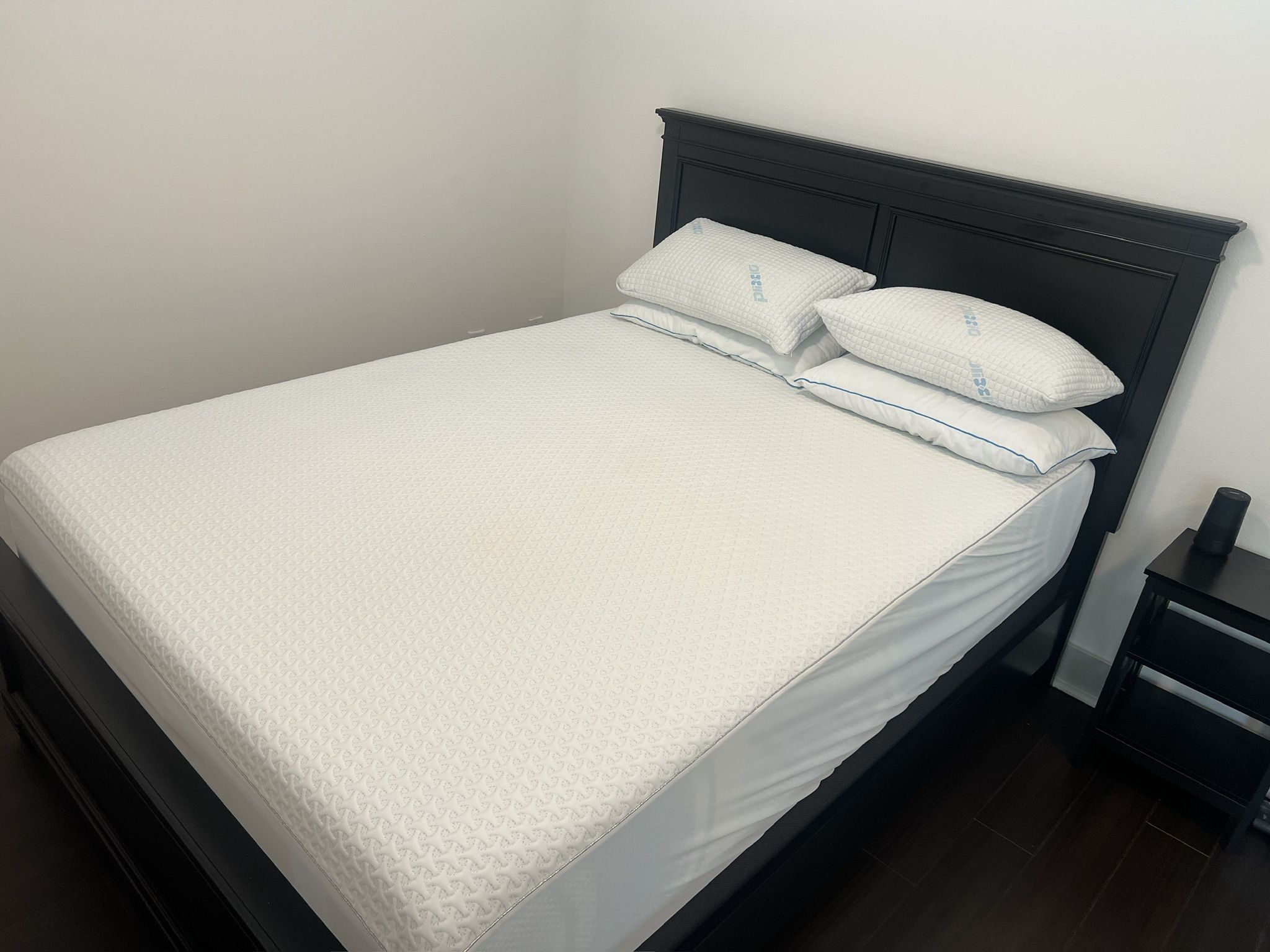 Queen Tempur-Pedic Mattress w/ Black Bed Frame