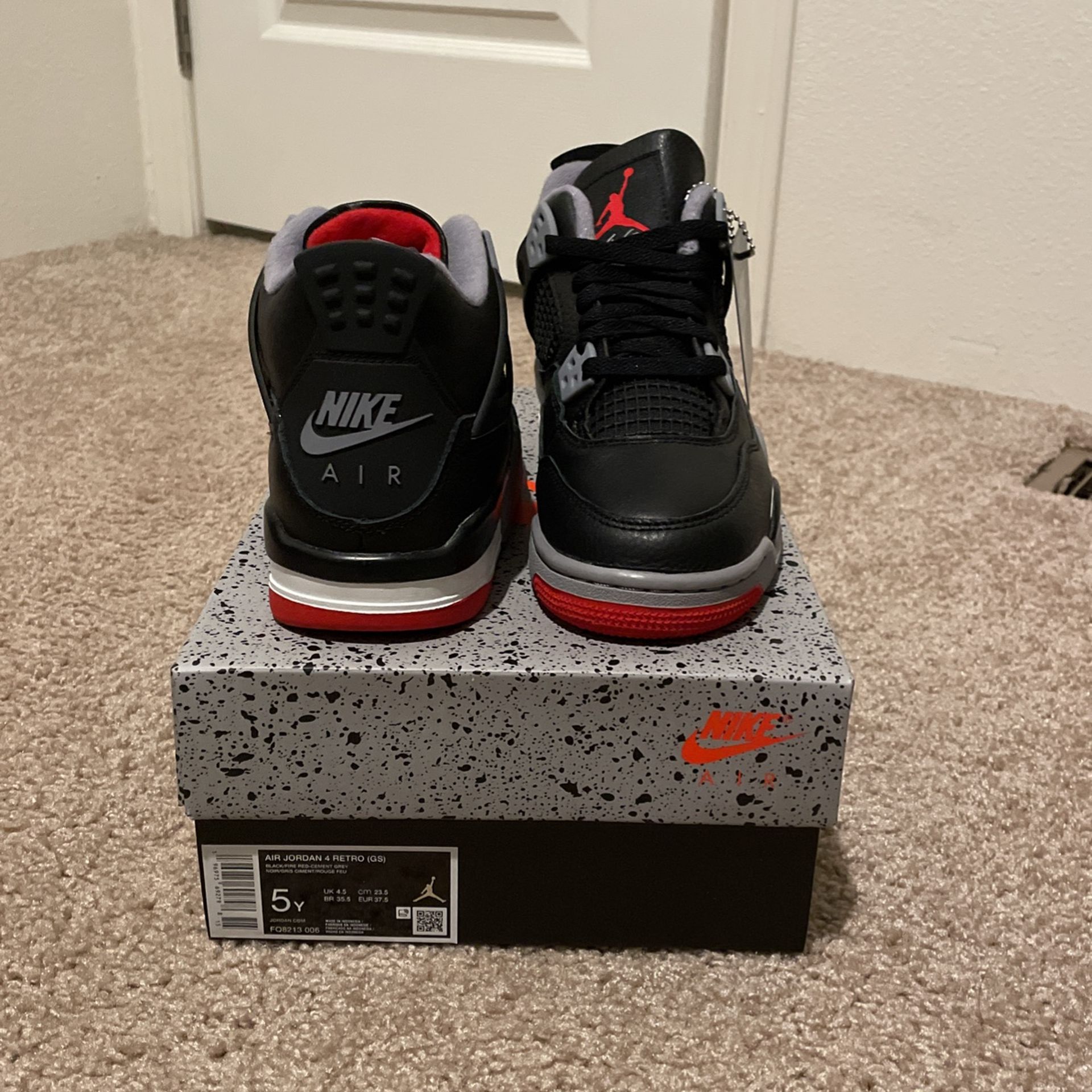 Jordan 4 Retro Bred Reimagined Size 5Y GS