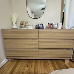 Dresser For Sale 