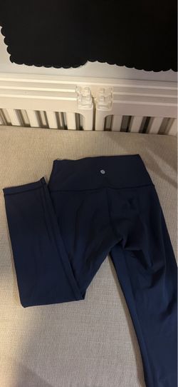 Lululemon navy blue Leggings with Pockets size 4