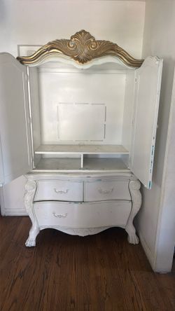 2 pieces tv entertainment