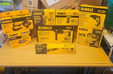 Dewalt 20V MAX ATOMIC tools