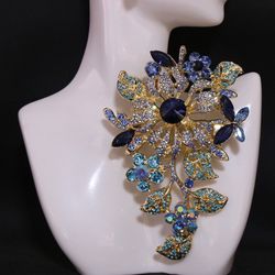 Oversized fashionable Blue rhinestone brooch #(contact info removed)31 Edit