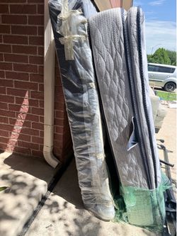 Queen size mattress