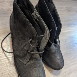 New Size 10 Women's Black Wedge