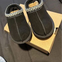 Toddler Uggs 