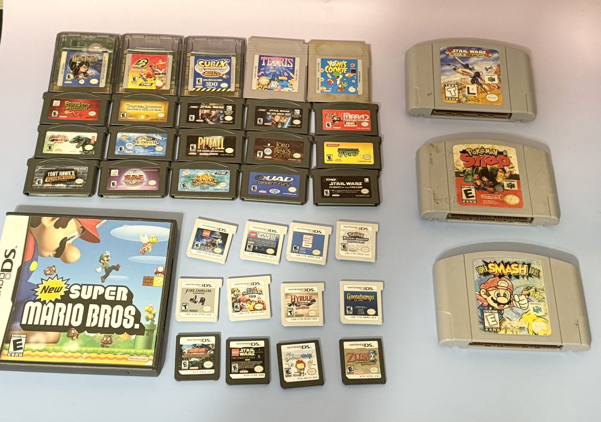 HUGE YARD SALE. GARAGE SALES. LAKE BERNADETTE SAT.11th