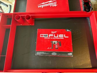 M18 fuel Milwaukee Hammer Drill