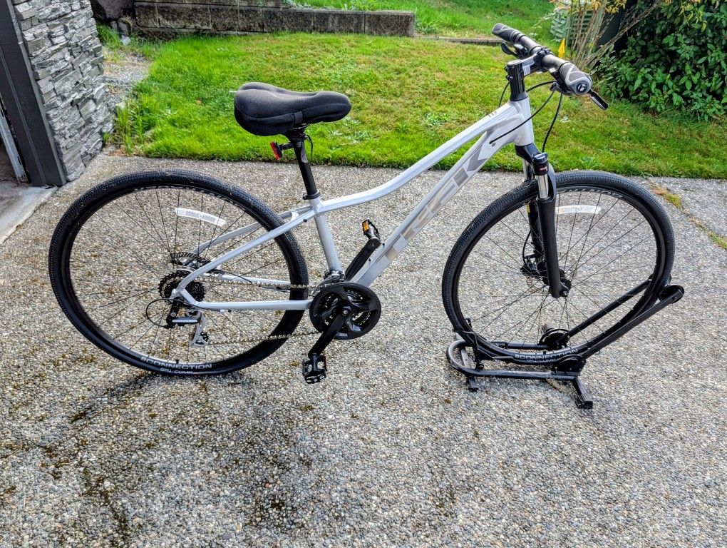 Trek Dual Sport 2 Women's