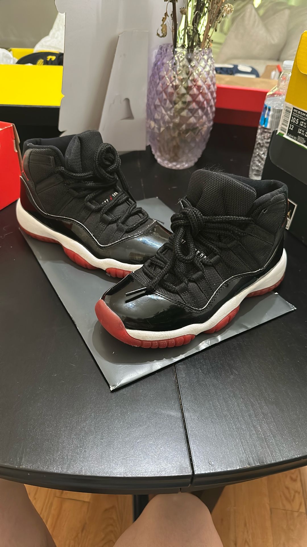 Bred 11 Low Size 4 In Kids