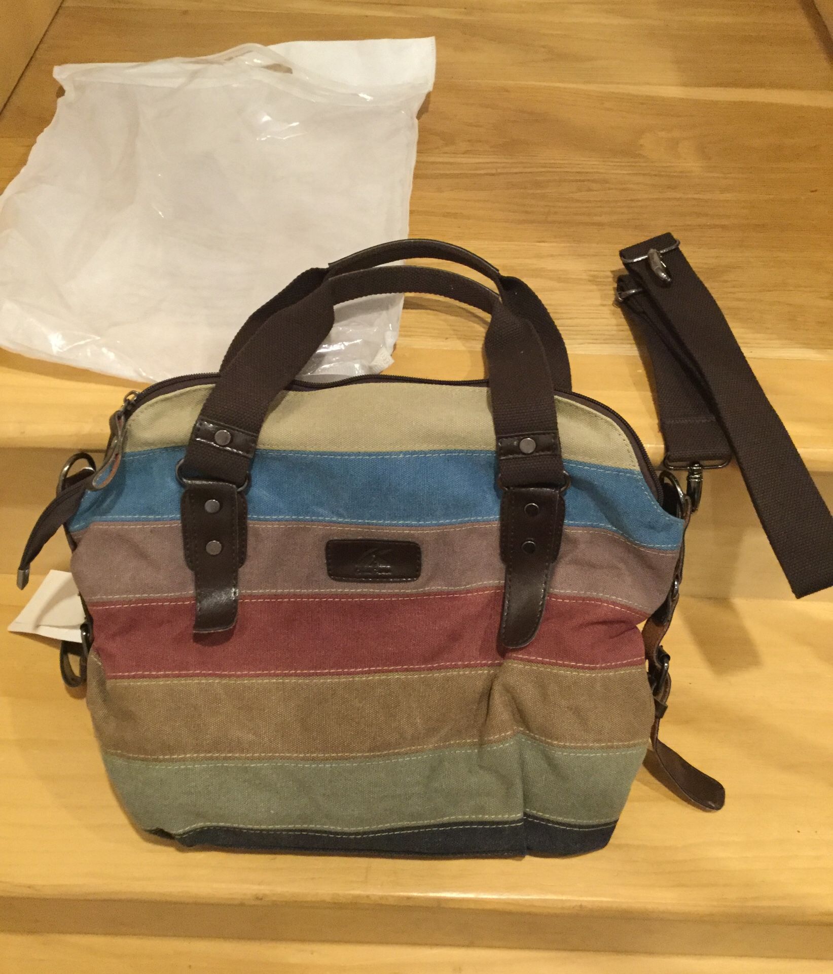 Snug Star hand bag/pocket book/travel bag