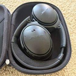 Bose QC35 Noise Canceling Headphone
