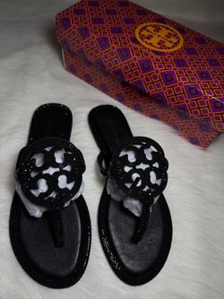 Tory sandals
