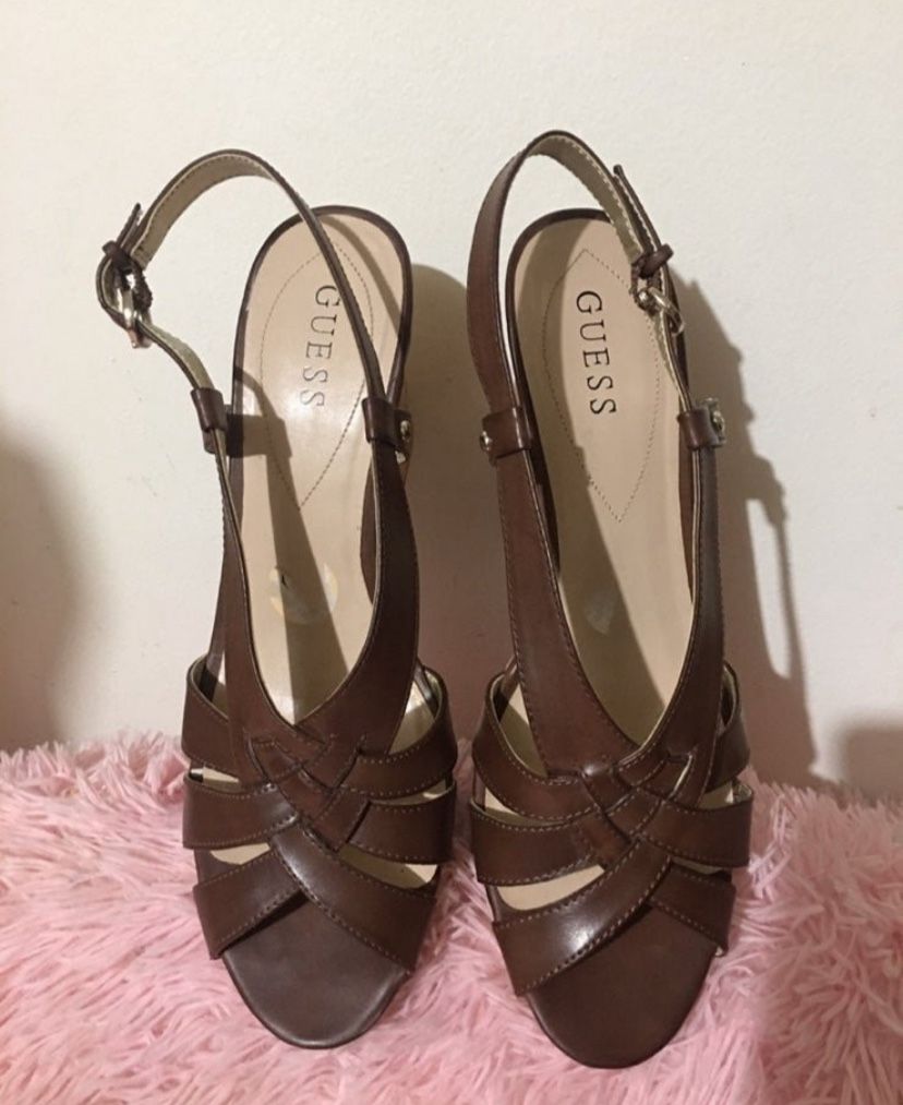 Guess Women Wedge Sandals Size 11M