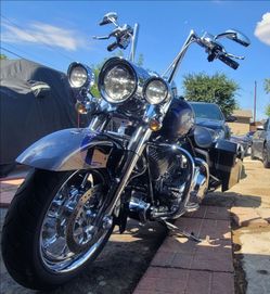 2008 Harley Davidson road king C010