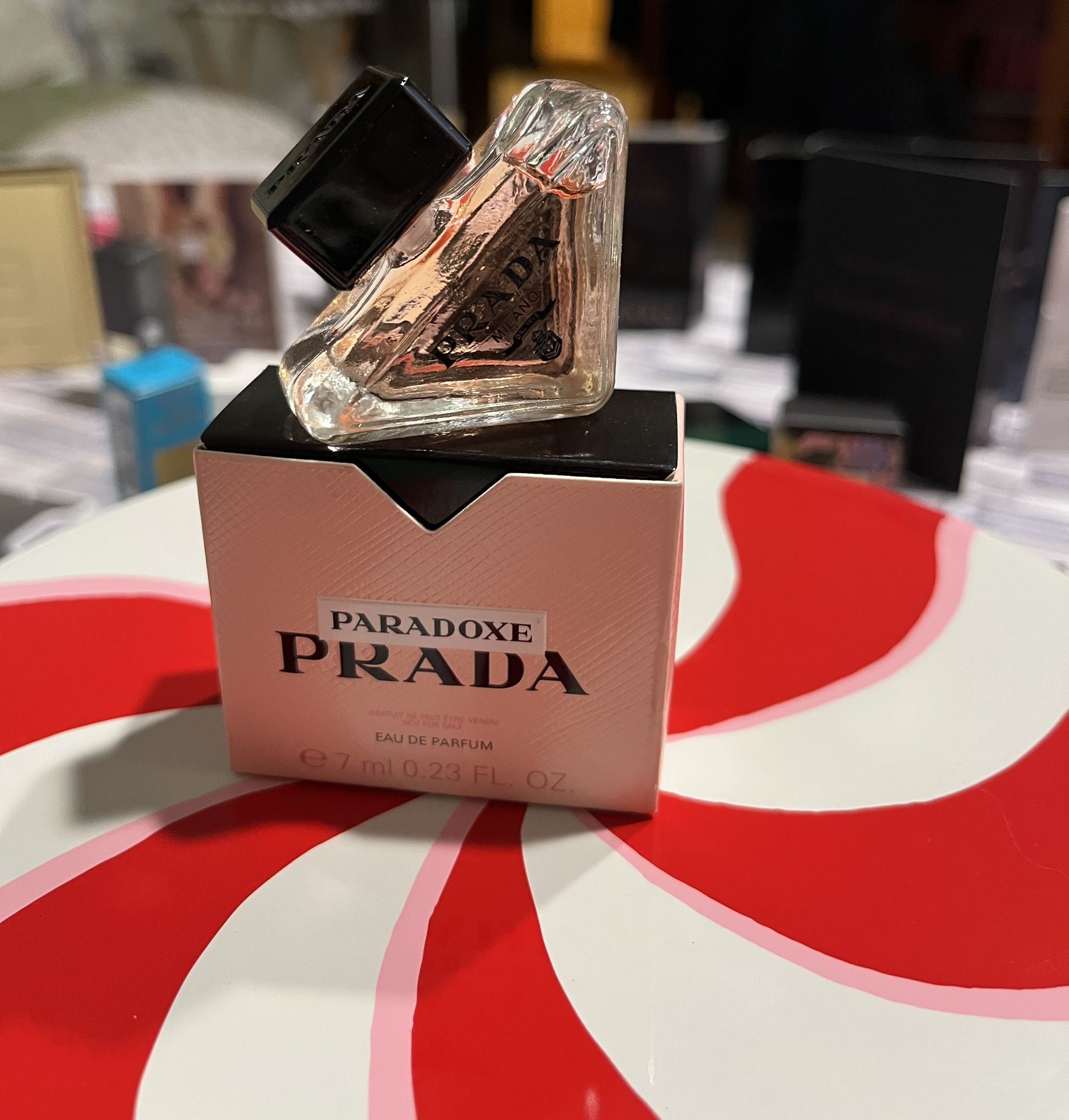(Pending Pick Up)Travel Size Prada Paradoxe Perfume