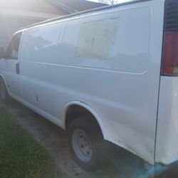 2000 Chevrolet Express