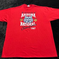 Men 2XL Vintage 1997 Arizona Wildcats Basketball National Championship Tshirt