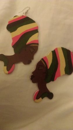 Large wood Africa woman earrings
