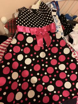 Girls dresses from 5T to 6X almost new conditions