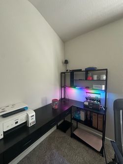 Gaming desk