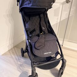 Stroller para bebés o niños. Viajero compacto