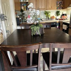Beautiful Dining Set