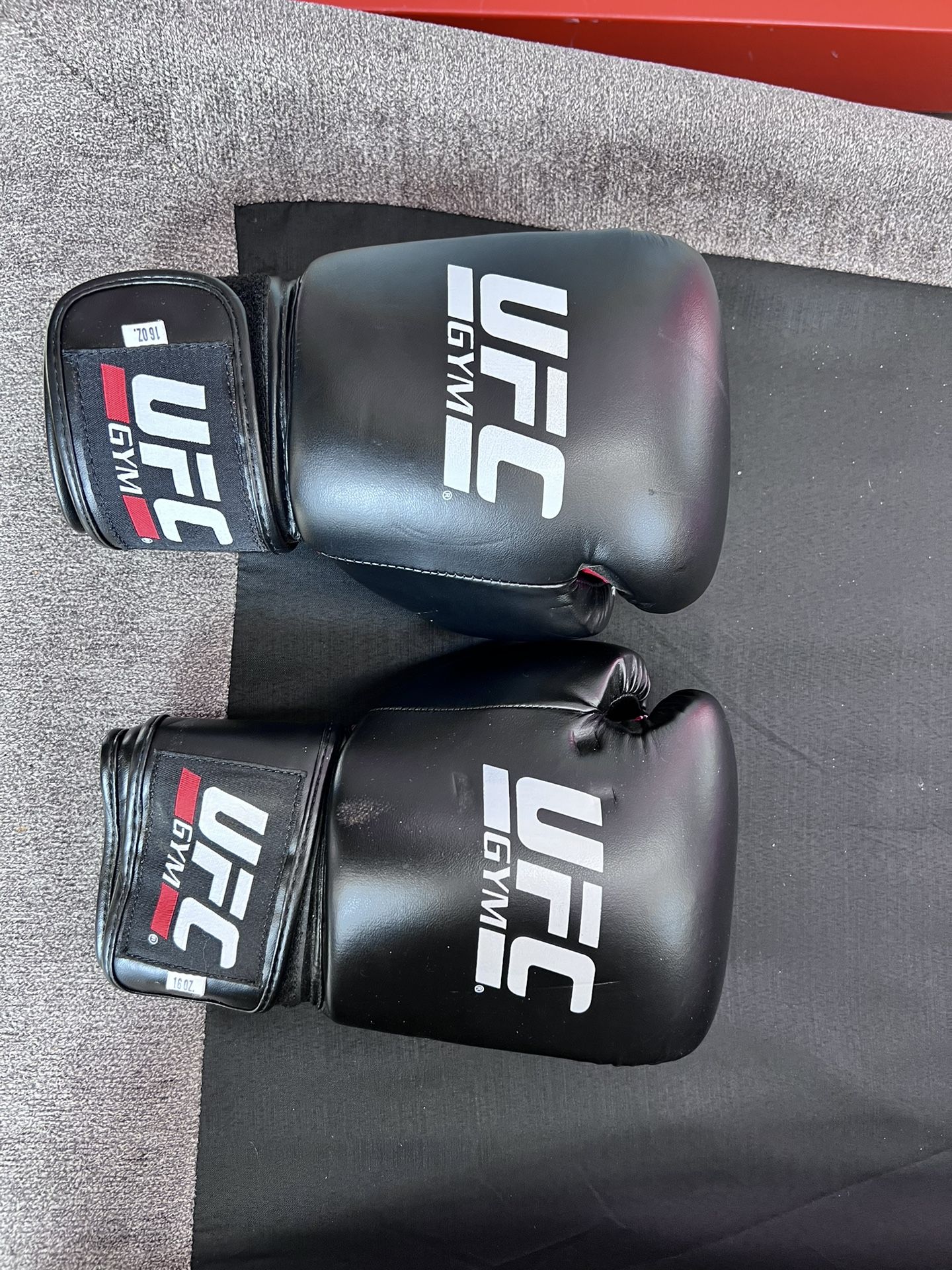 UFC Gym Boxing Gloves 16oz