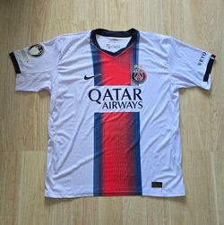 New PSG Soccer Jersey size XL