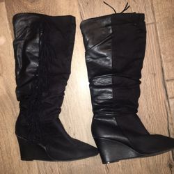 Black boots wedges size 10
