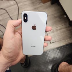 Iphone X...64gb  ⭐️ ⭐️ UNLOCK Any Sim 