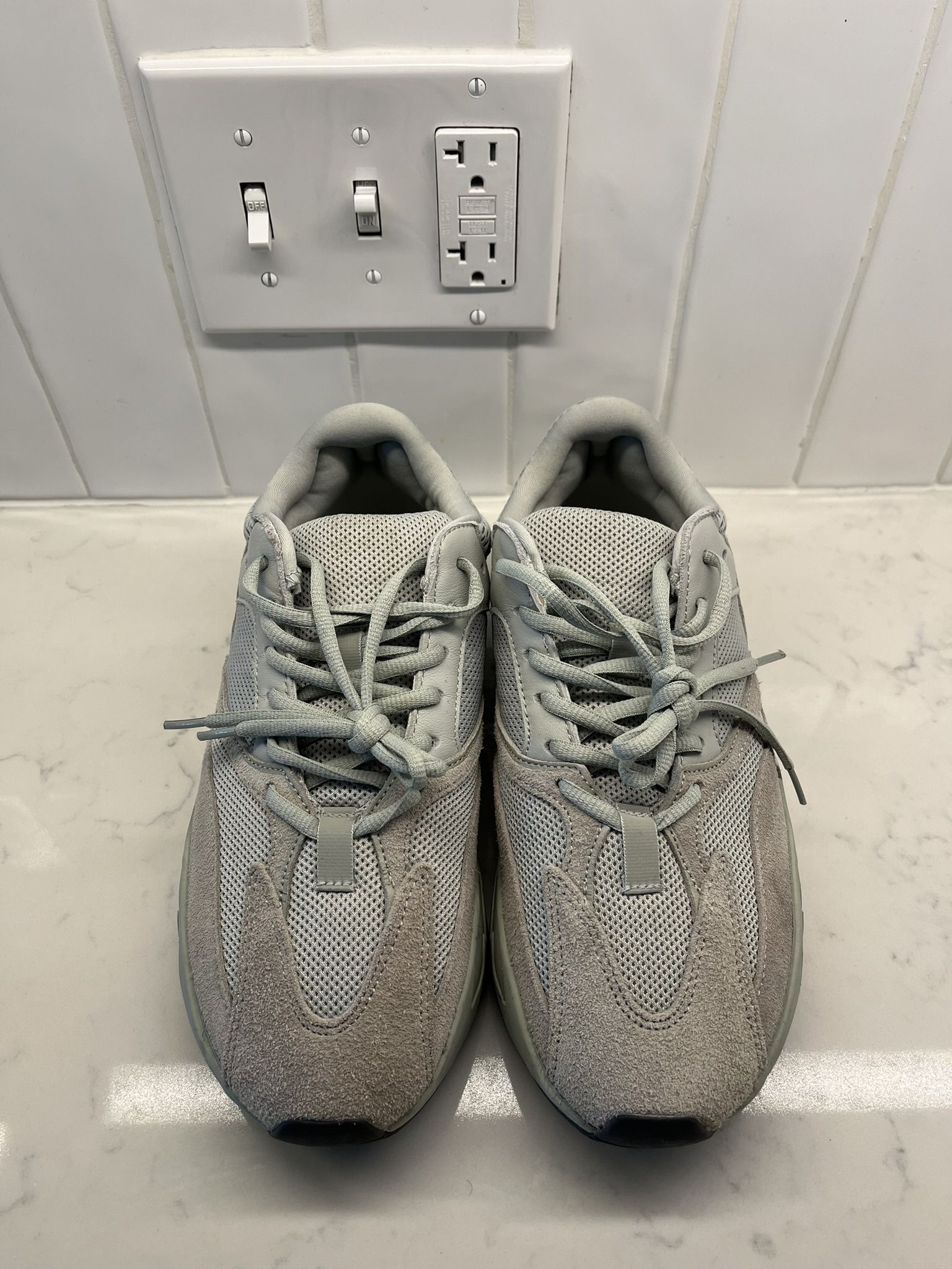 Adidas Yeezy 700 Salts