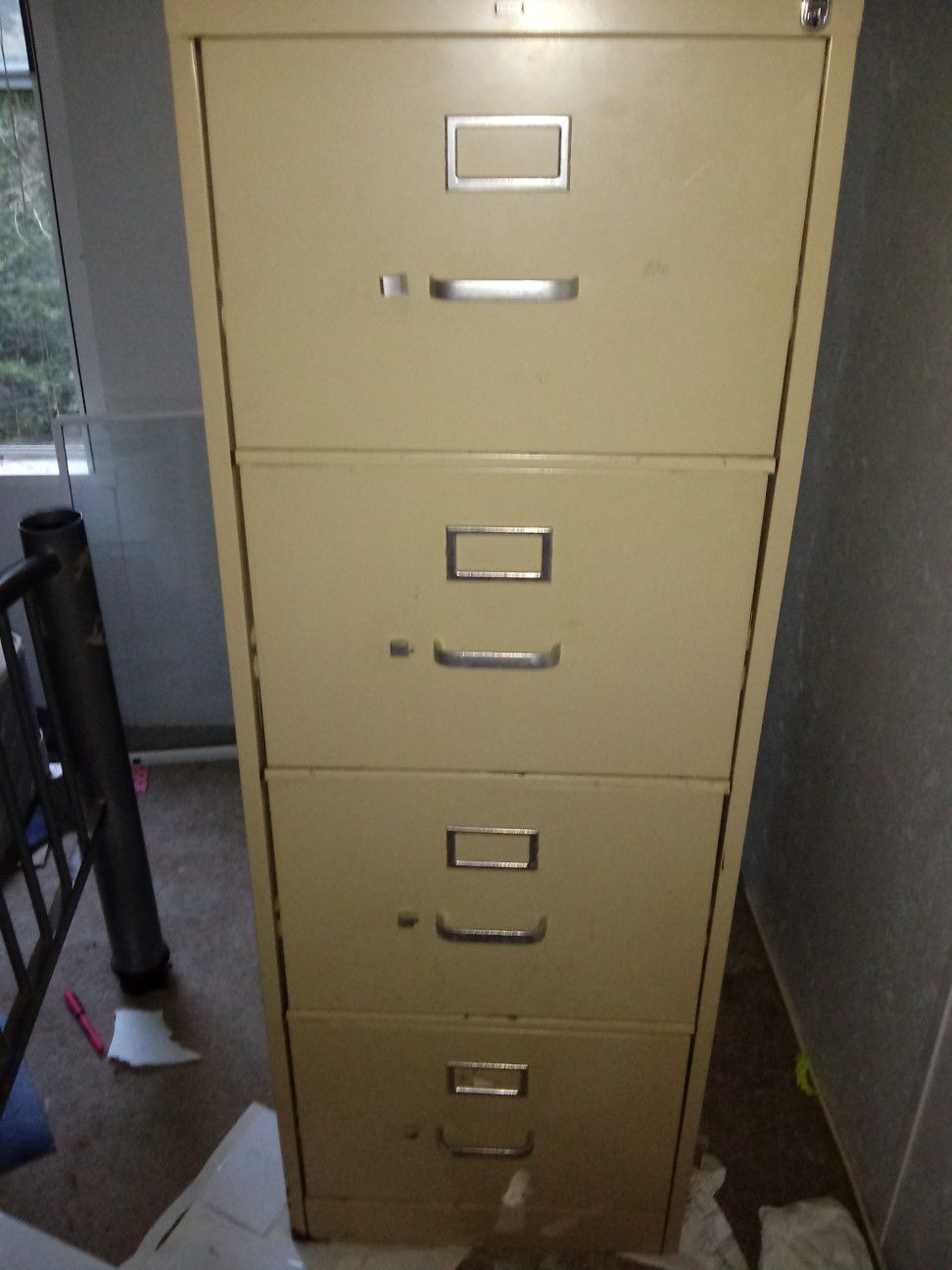 4 drawer file cabinet metal