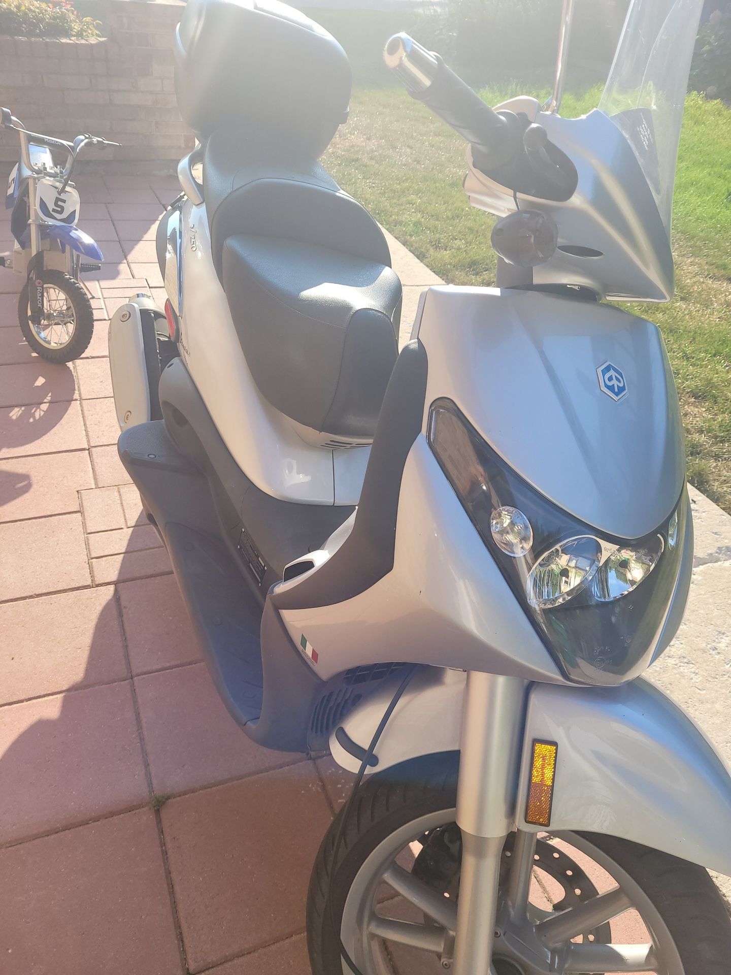 2007 Vespa Piaggio BV 250 CC 2100 Miles