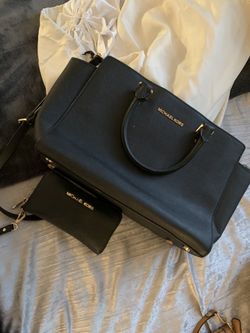 Michael kors bag and wallet