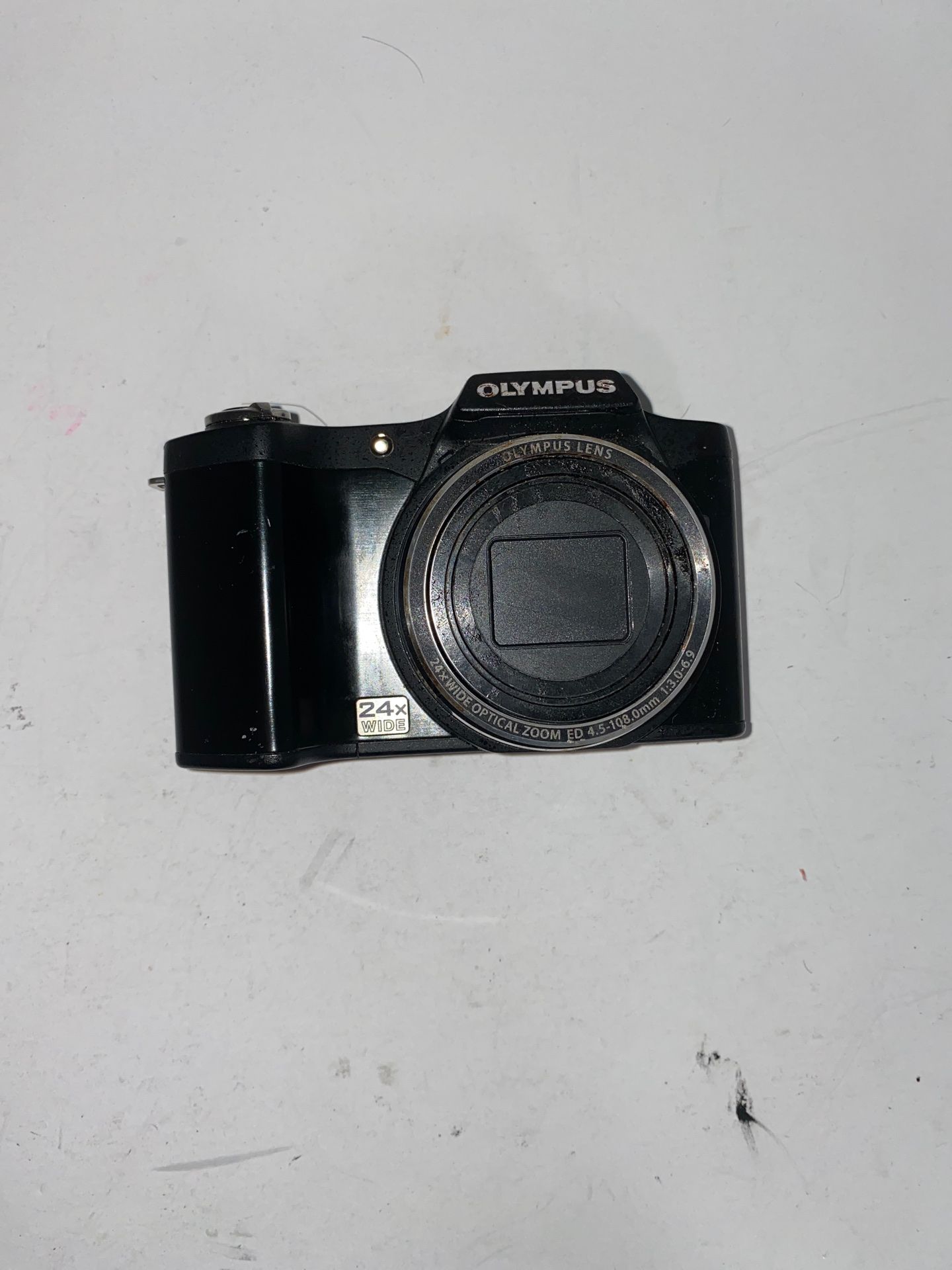 Olympus SZ-14 14 MegaPixel Camera