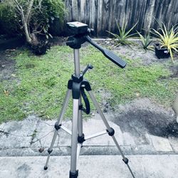 Tripod 