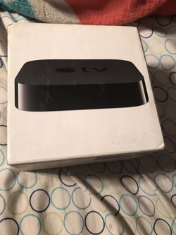 Apple TV // like new jus a few scratches// don’t have cords