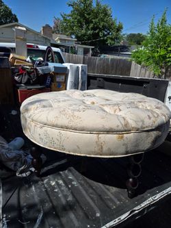 Vintage ottoman