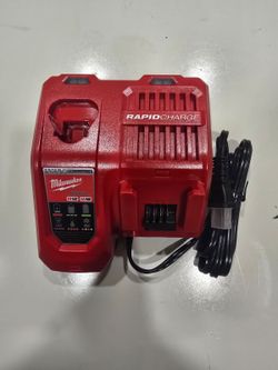 Milwaukee M18/M12 Rapid Charger