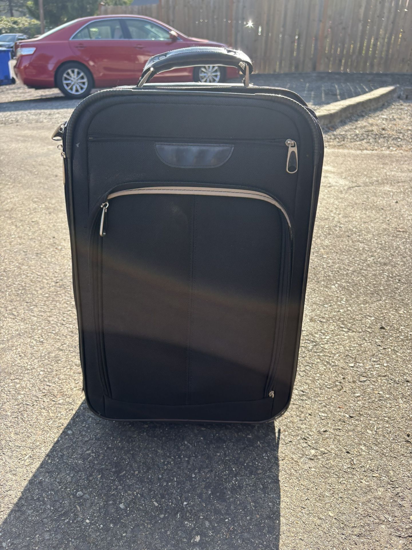 Samsonite Carry-On Suitcase – Lightweight & Rolling