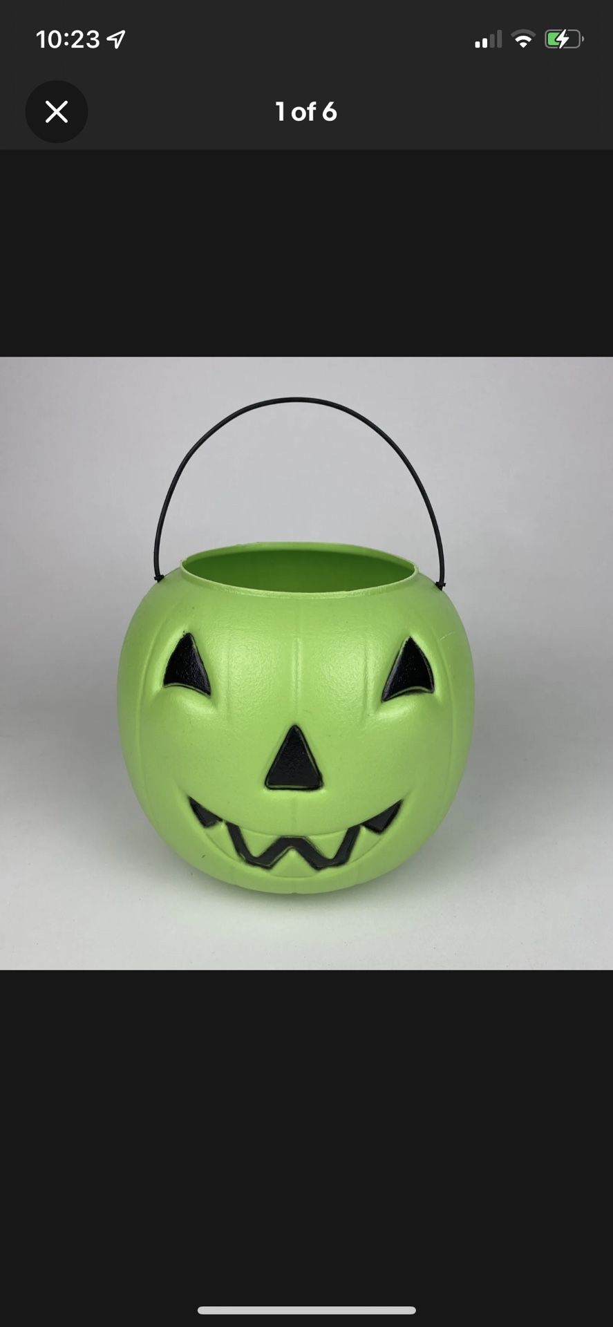 Halloween Pumpkin plastic Blow Mold Trick-or-Treat Pail Bucket, Bright Green, General Foam Plastics, Norfolk USA. Bucket in great condition