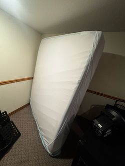 Tempur-Pedic Queen mattress