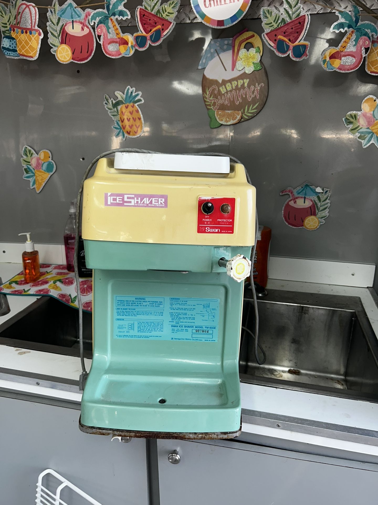 Ice Shaver / Slushie Machine