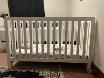 Convertible Crib