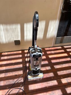 Shark Navigator Upright Vacuum