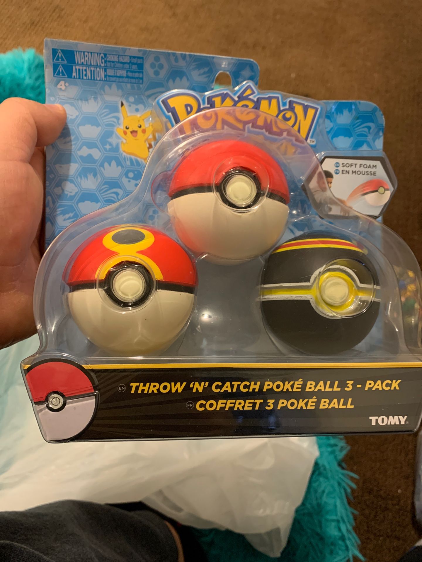 Pokemon - Throw 'n' Catch Poke Ball 3 Pack Collectible. BOYS GIRLS